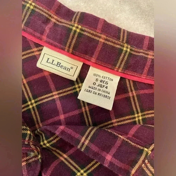 L.L. Bean Purple Pink Cotton Plaid Flannel Roll Tab Sleeve Button Down Size S - Picture 9 of 9